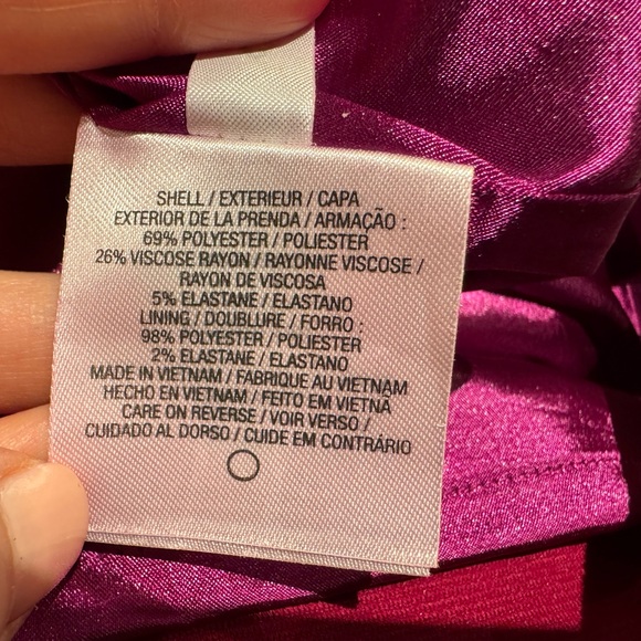 Tahari Magenta Cap Sleeve Zip Front Dress Size 6 - Picture 5 of 5